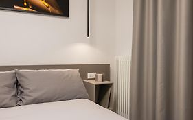Luxury Station Suite